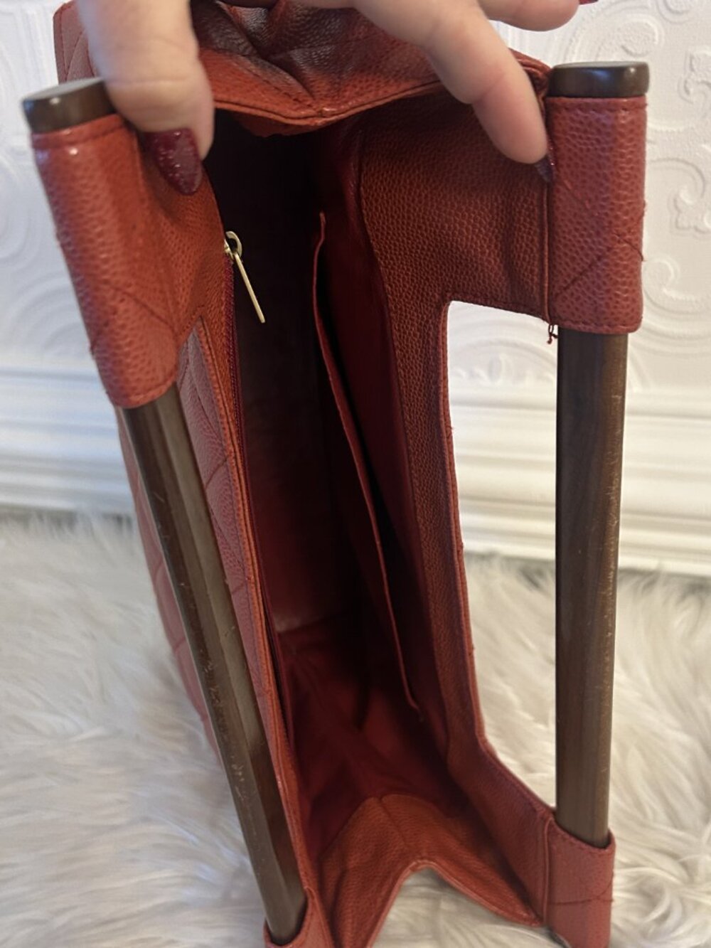 CHANEL Wood Handle Tote in Red Caviar - Picture 12 of 17